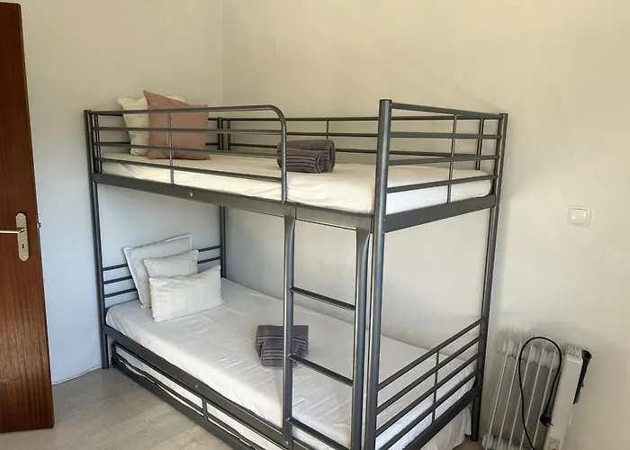 Vivenda Alfamar 2120 - 180m Da Casa de Férias *
