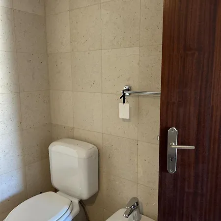 Vivenda Alfamar 2120 - 180m Da *