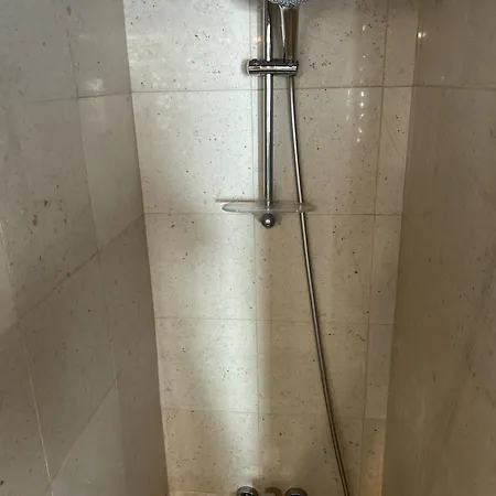 Vivenda Alfamar 2120 - 180m Da Tatil Evi