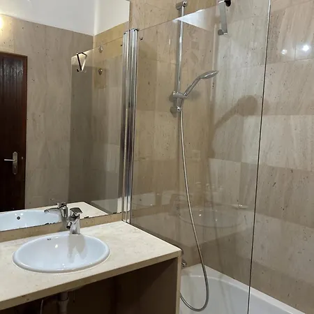 Vivenda Alfamar 2120 - 180m Da Vakantiehuis *