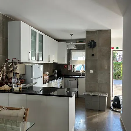 Vivenda Alfamar 2120 - 180m Da Σπίτι διακοπών *