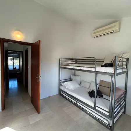 Vivenda Alfamar 2120 - 180m Da